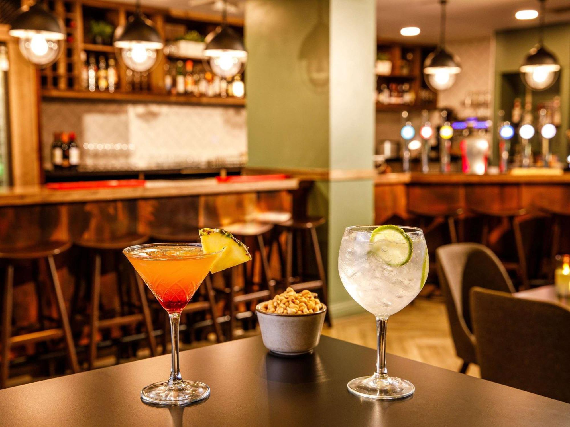 Mercure Cardiff North Hotel Eksteriør bilde