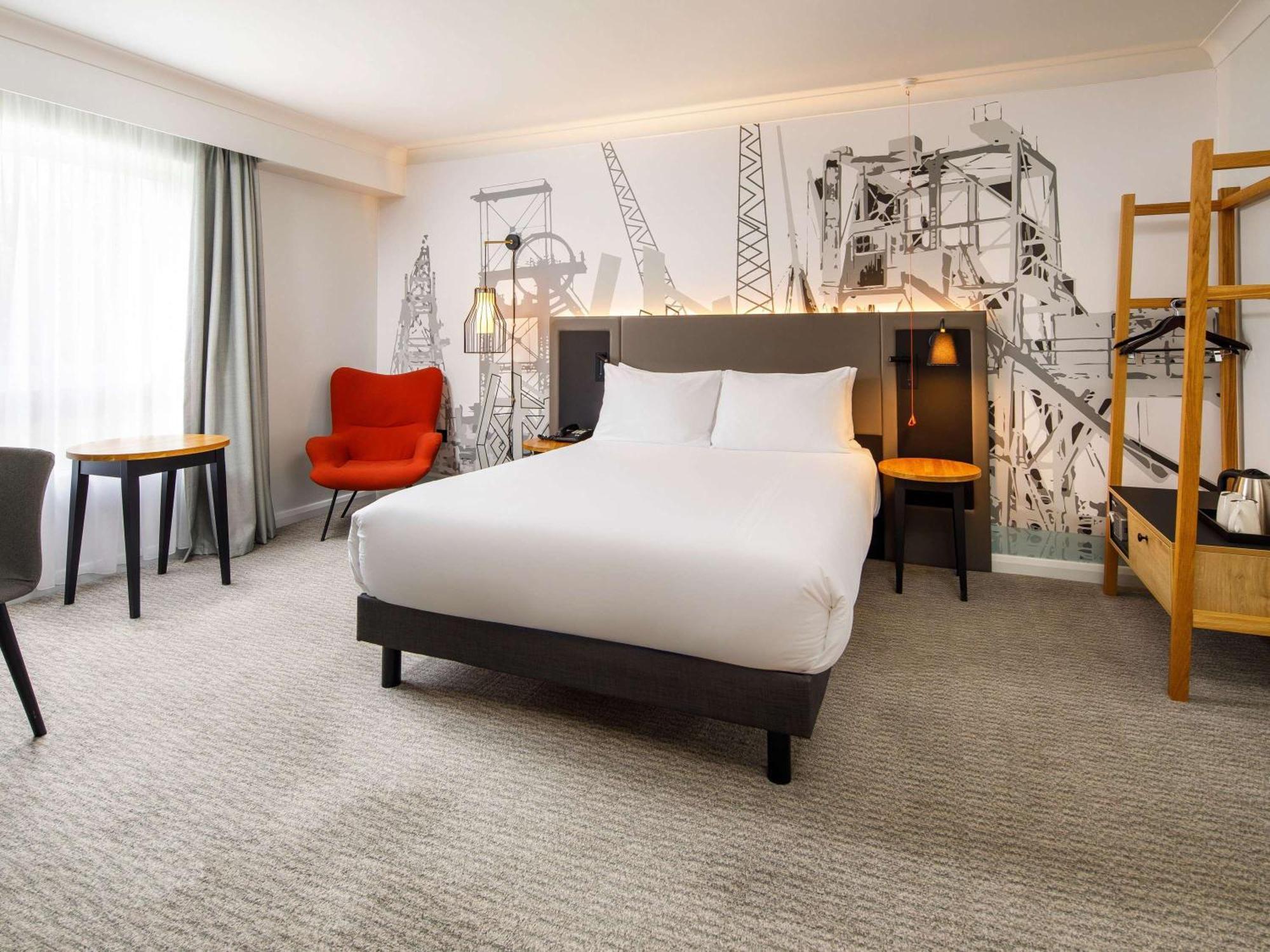 Mercure Cardiff North Hotel Eksteriør bilde