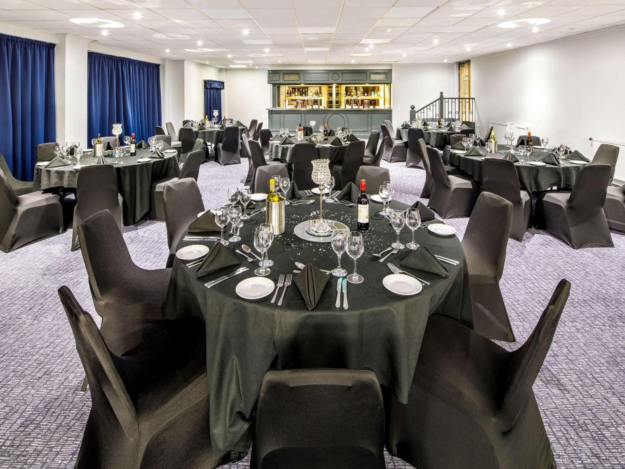 Mercure Cardiff North Hotel Eksteriør bilde
