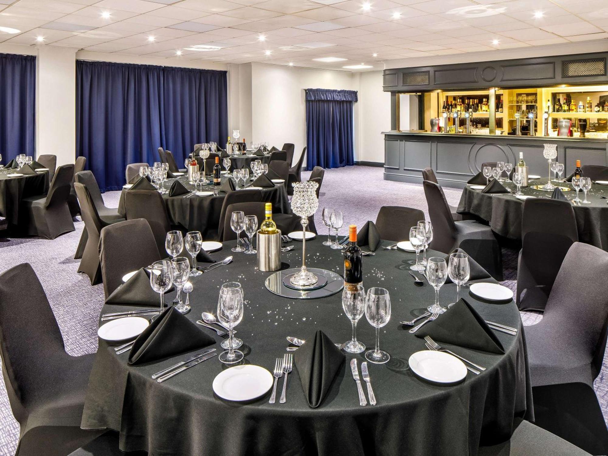 Mercure Cardiff North Hotel Eksteriør bilde