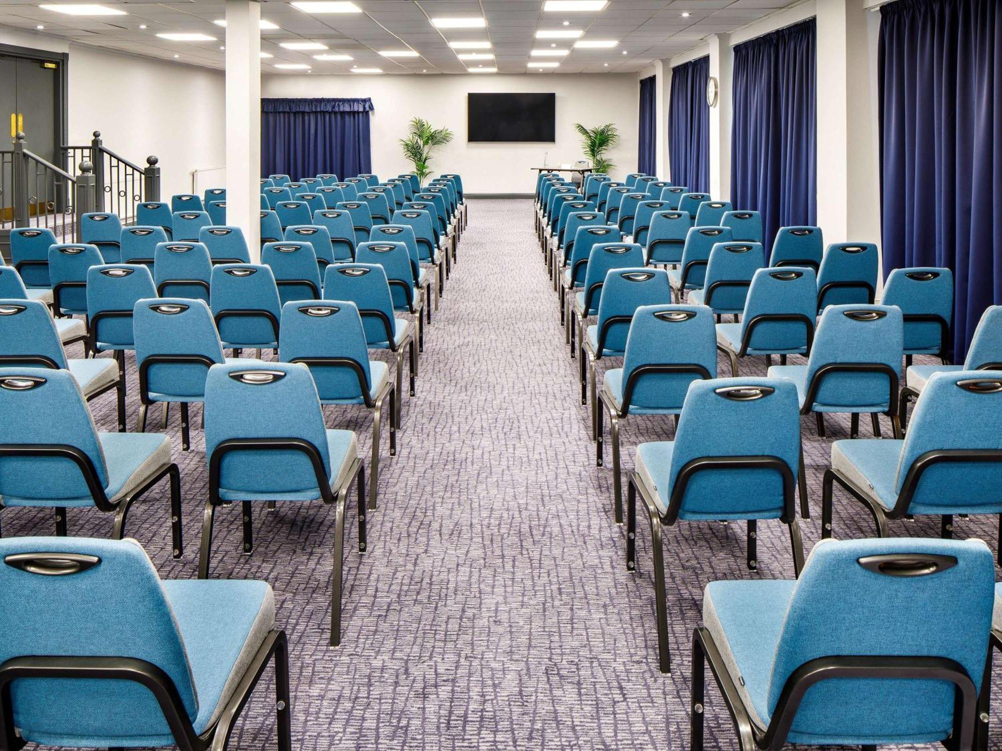Mercure Cardiff North Hotel Eksteriør bilde