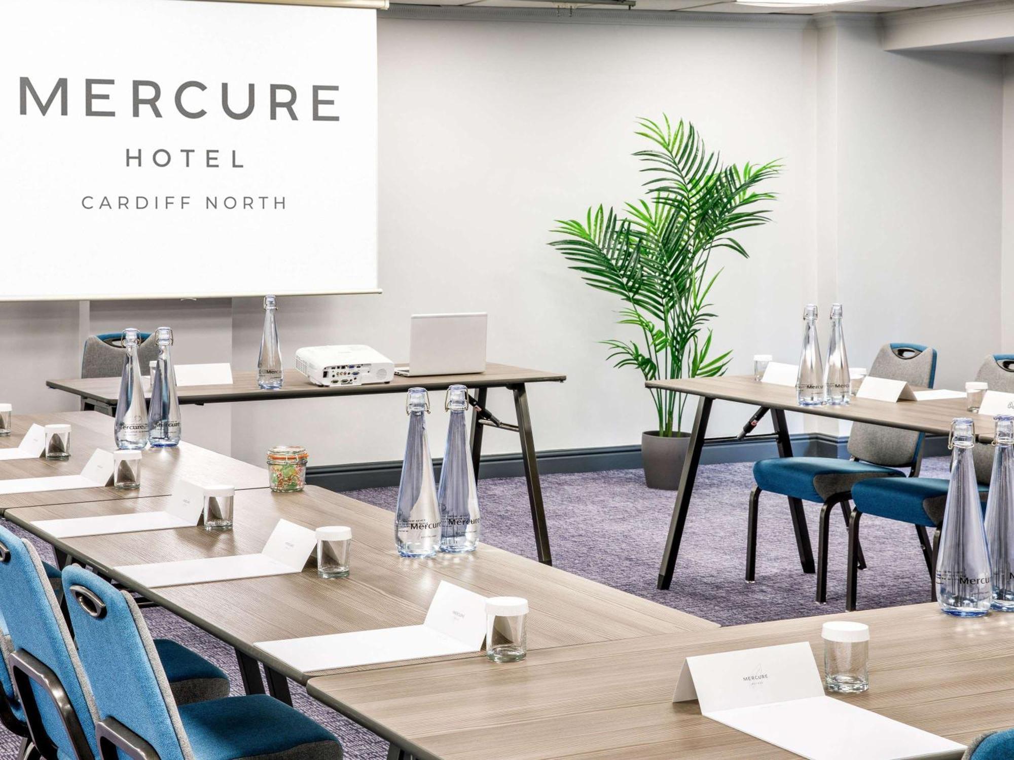 Mercure Cardiff North Hotel Eksteriør bilde