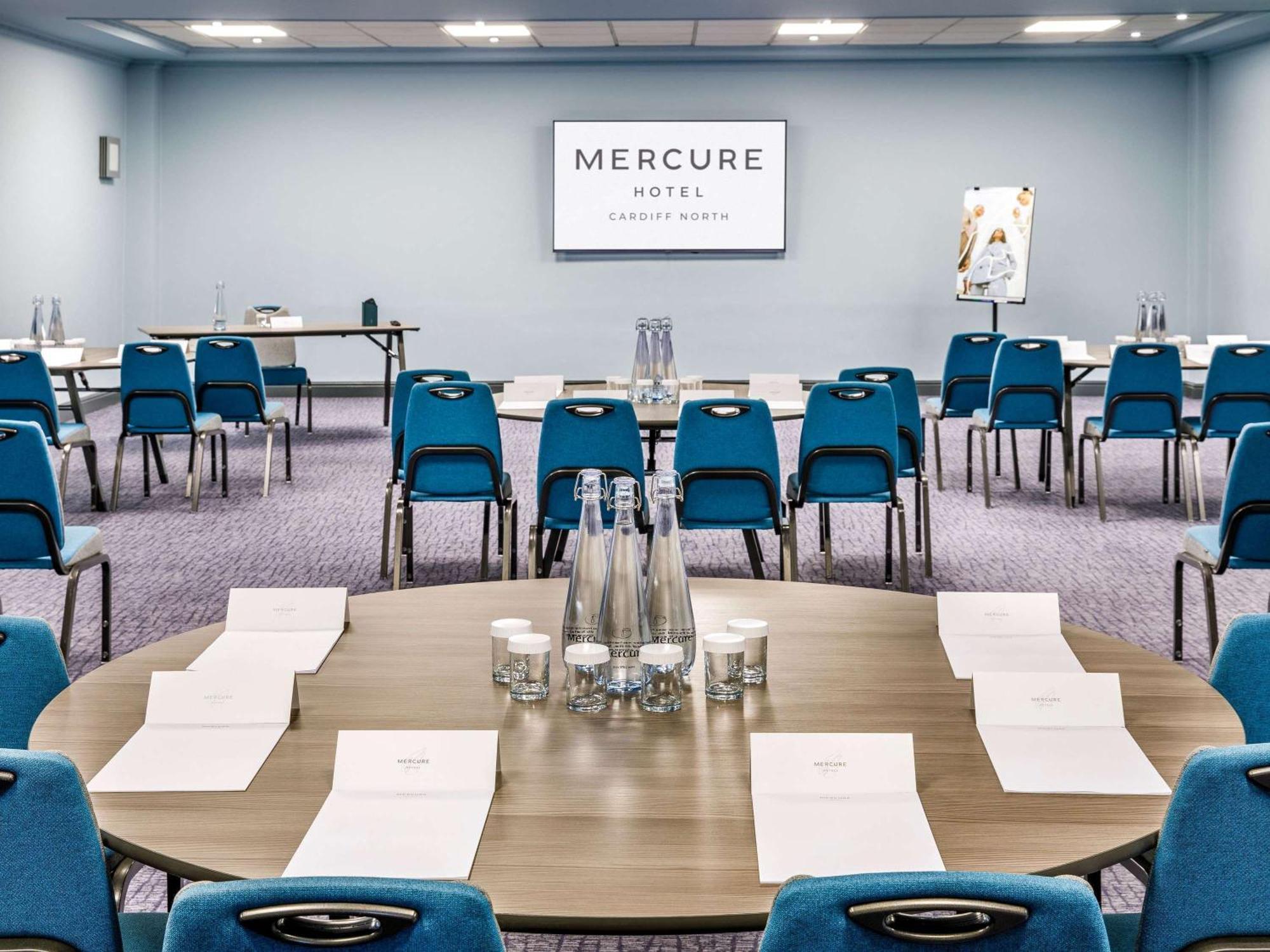 Mercure Cardiff North Hotel Eksteriør bilde