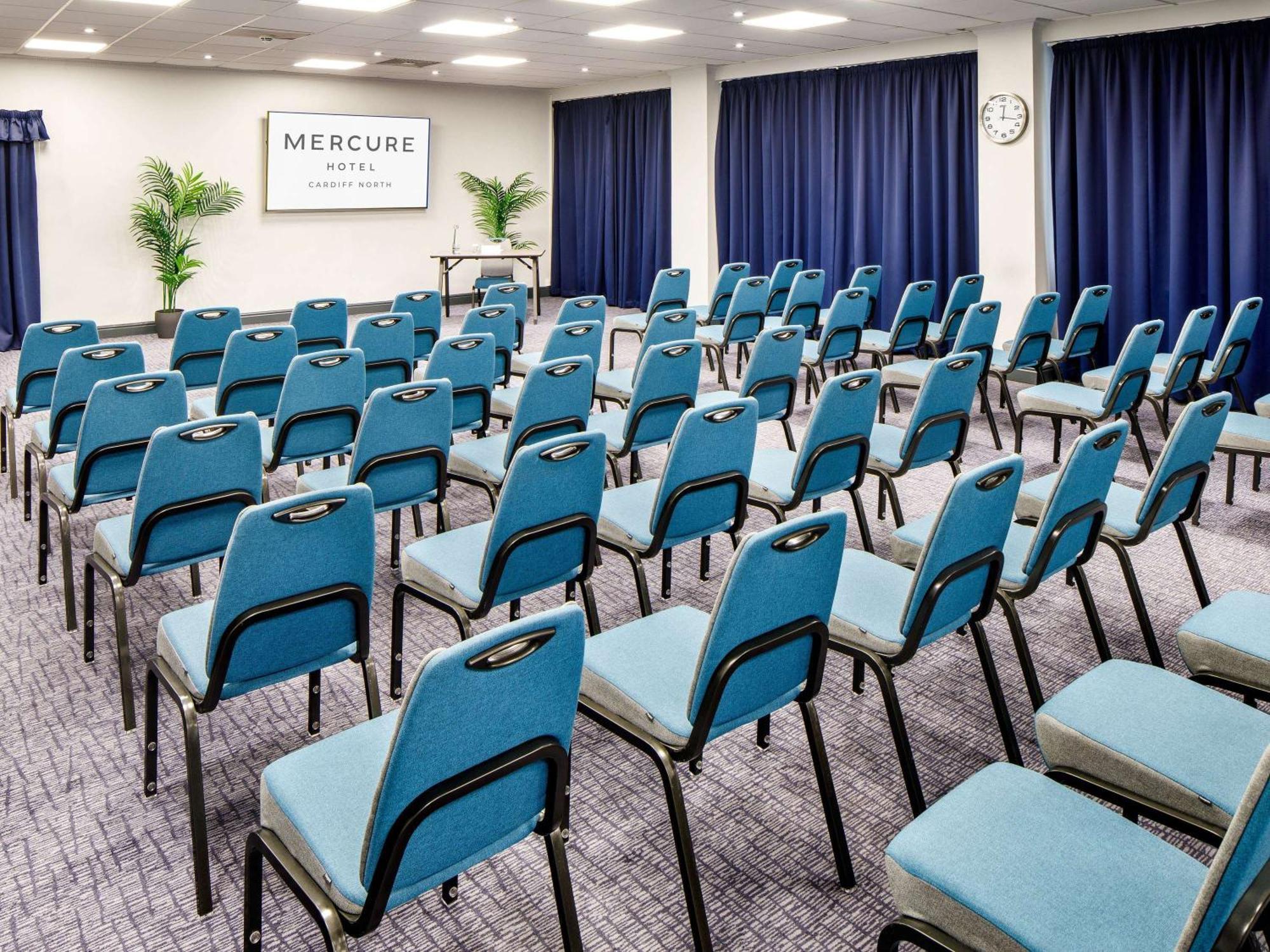 Mercure Cardiff North Hotel Eksteriør bilde