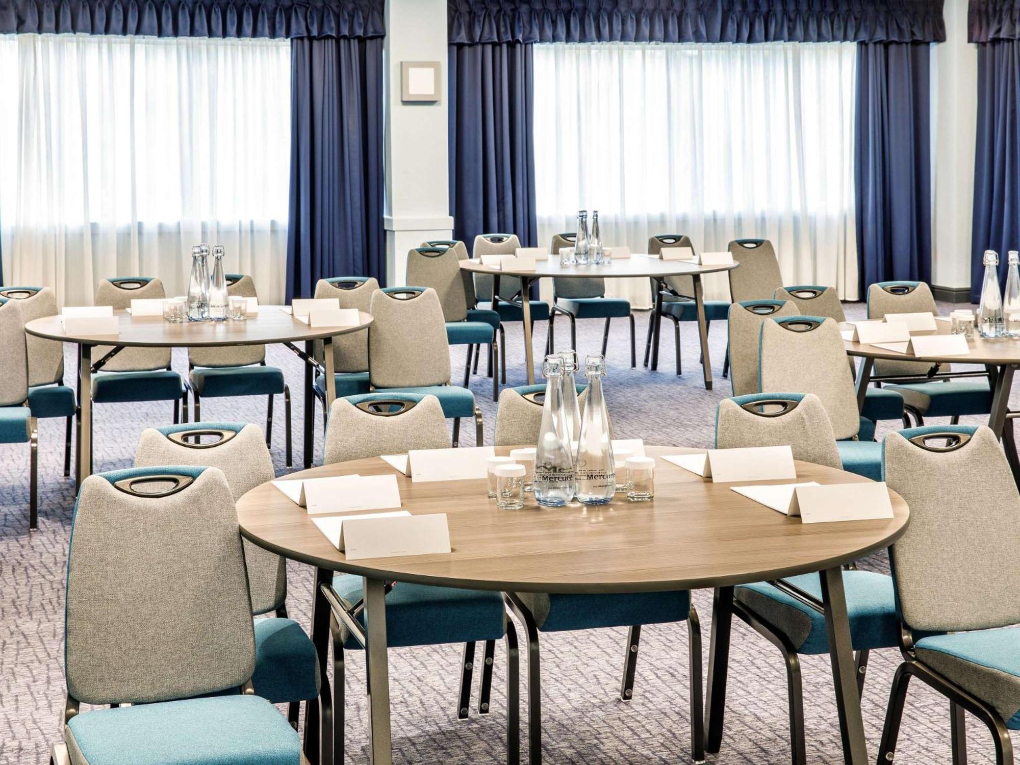 Mercure Cardiff North Hotel Eksteriør bilde